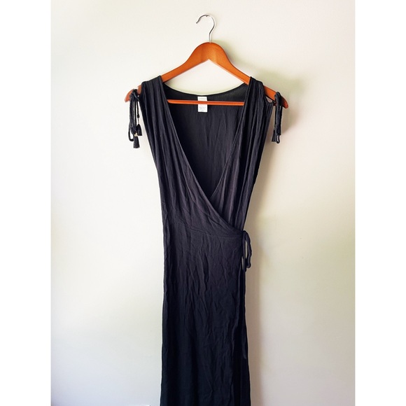 L Space Revolve Wrapper Maxi Dress Womens Size L Tassel Tie Black Beach Large - Picture 4 of 6